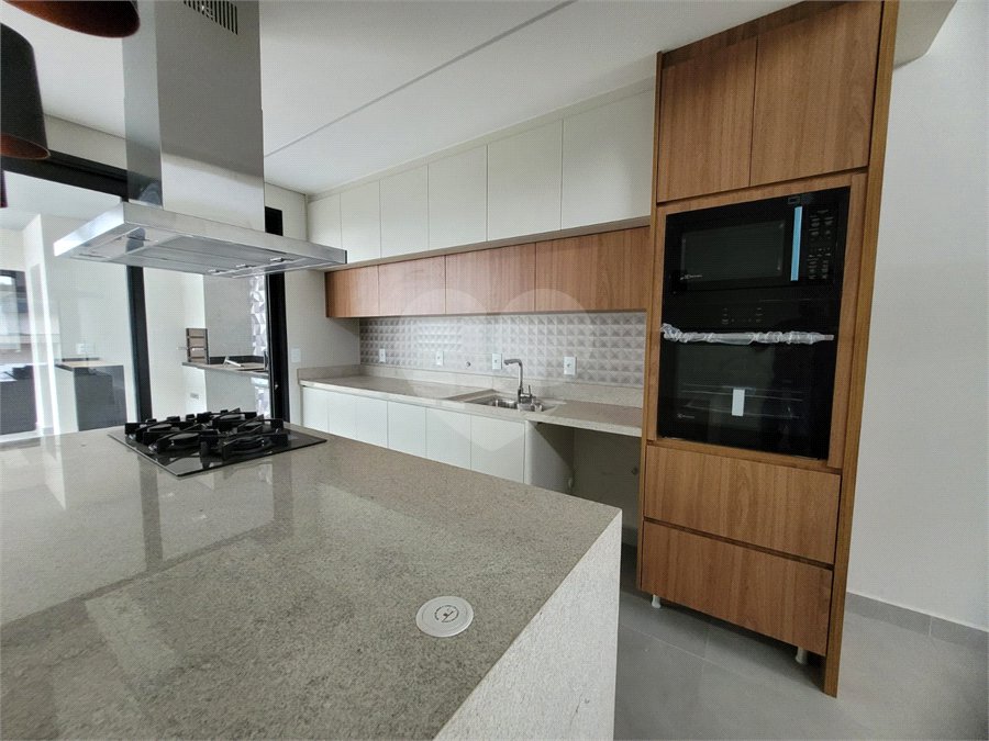 Casa à venda com 3 suítes no condomínio Sun Lake, Sorocaba - SP