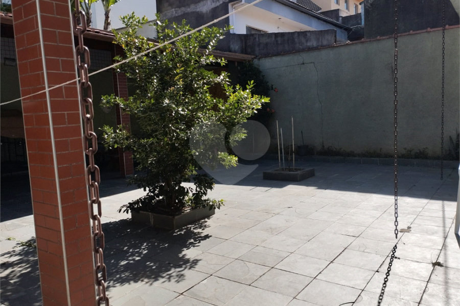 Sobrado à venda com 4 quartos, sendo 1 suíte, em Tremembé, São Paulo, SP
