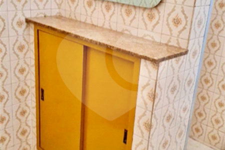 Sobrado à venda com 3 quartos, sendo 1 suíte,  em Vila Firmiano Pinto, São Paulo, SP