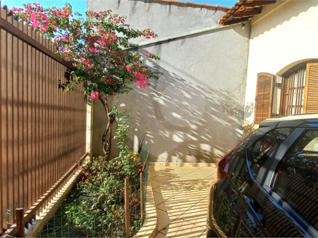 Casa à venda com 3 quartos, sendo 1 suíte,  em Vila Guilherme, São Paulo, SP