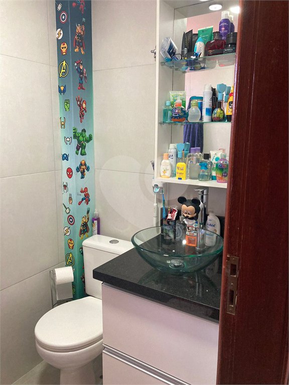 Casa à venda com 3 quartos, sendo 1 suíte, no condomínio Barbará II, São Paulo - SP