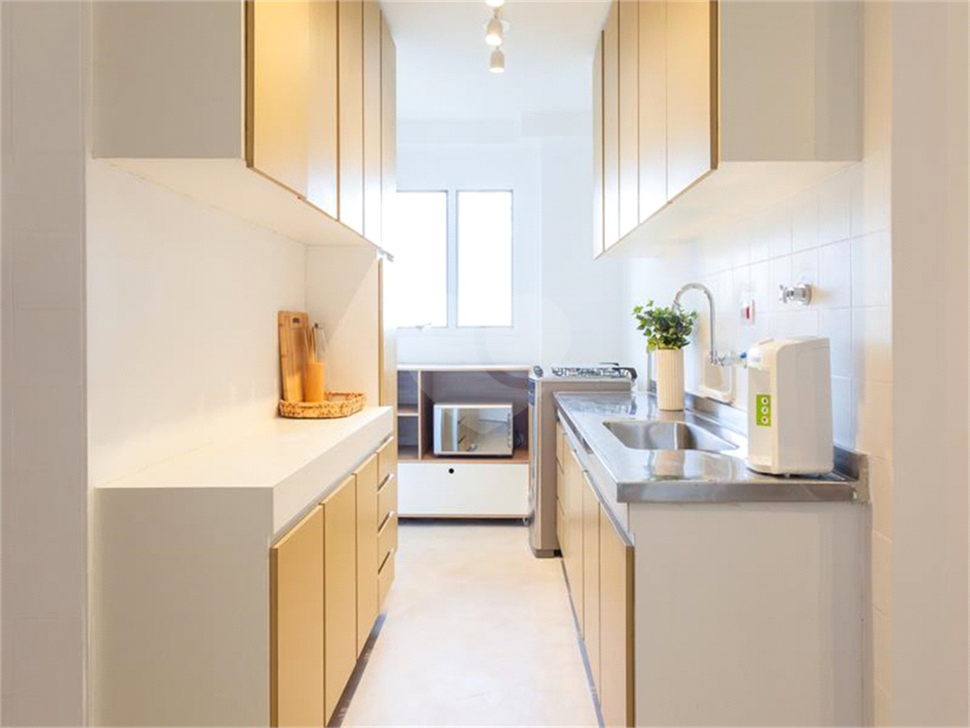 Apartamento à venda com 4 quartos, sendo 1 suíte, em Vila Olímpia, São Paulo, SP