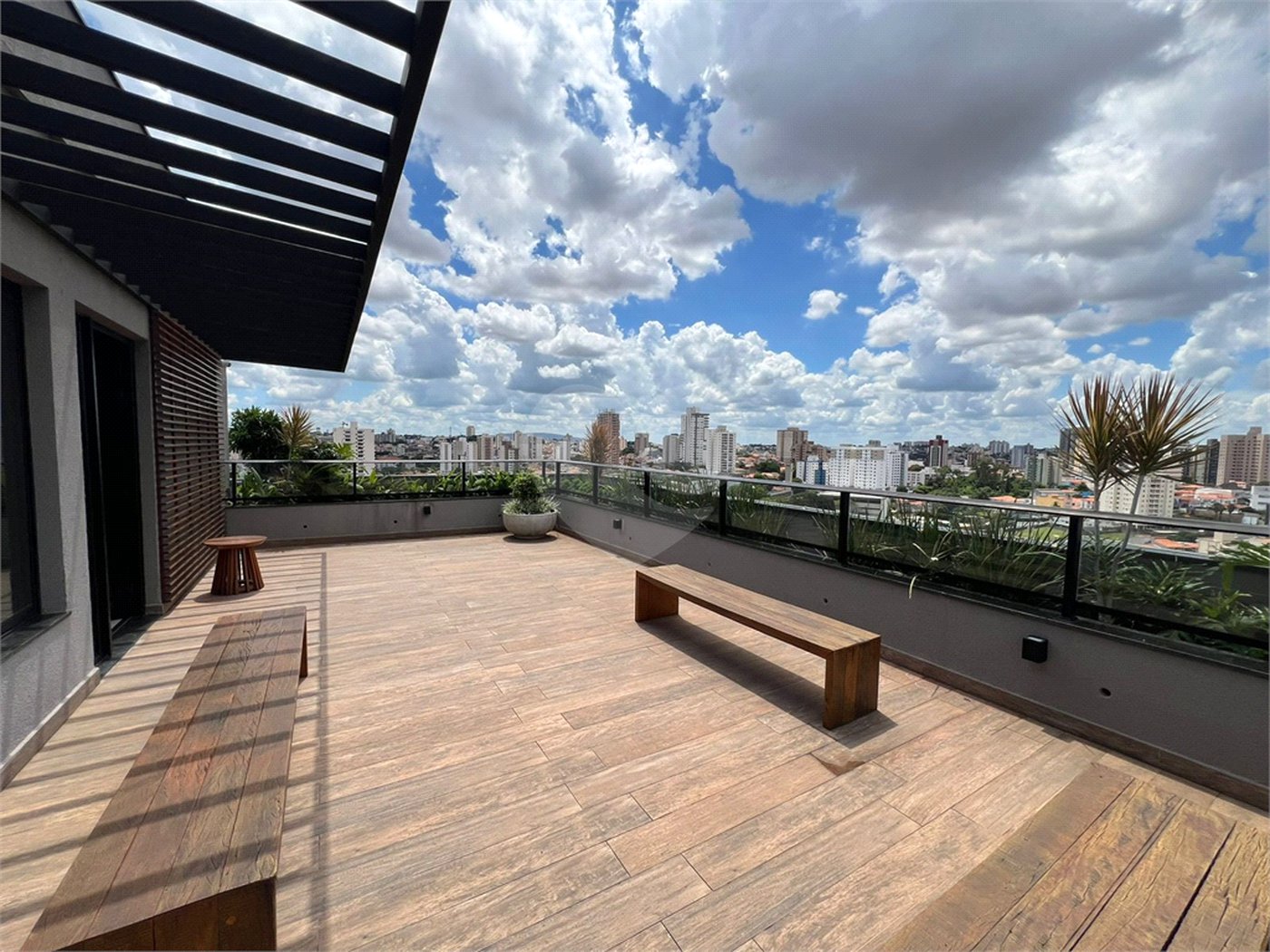 Apartamento à venda com 2 quartos, sendo 1 suíte, em Jardim Paulistano, Sorocaba, SP