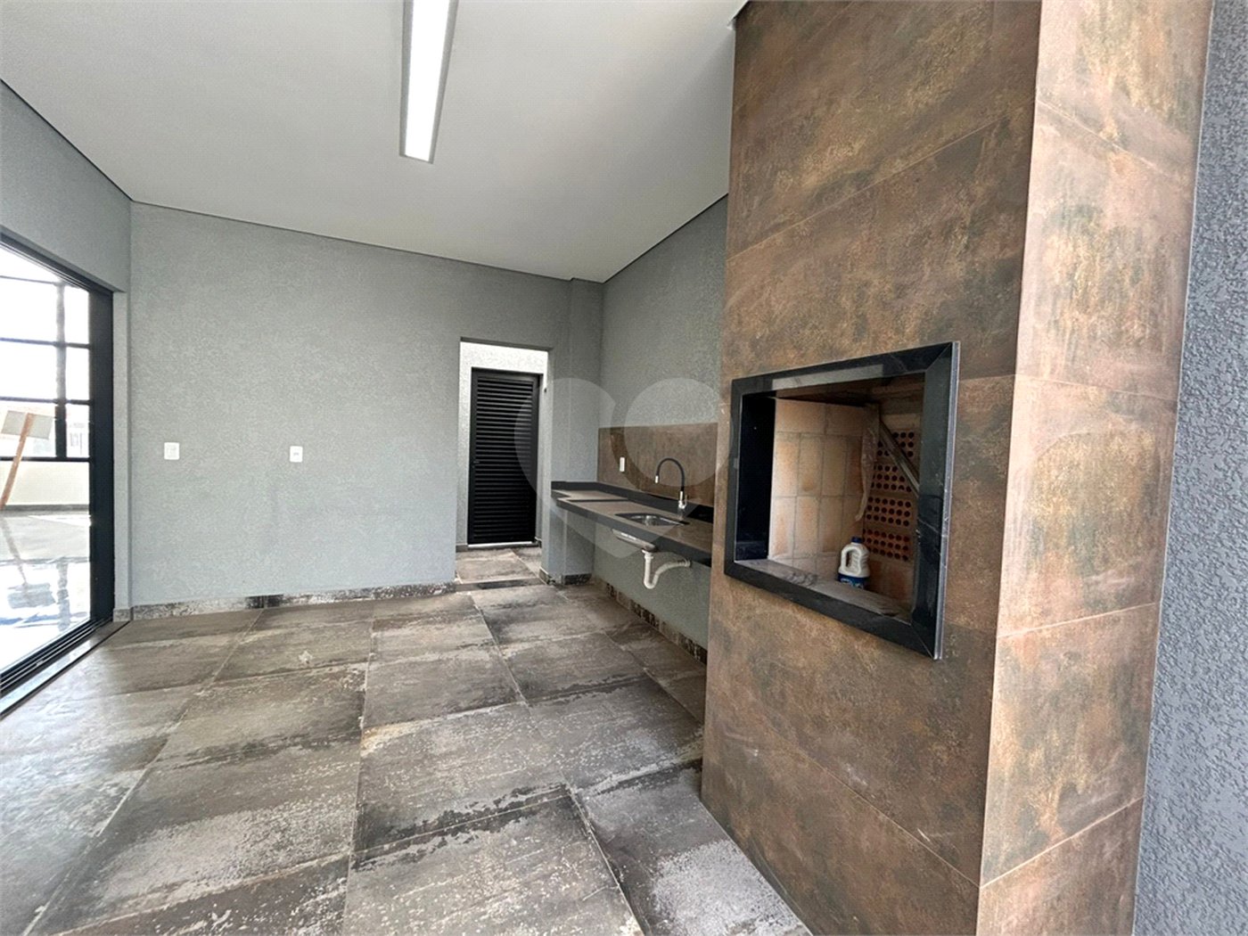 Casa à venda com 3 quartos, sendo 1 suíte, no condomínio Villagio Wanel, Sorocaba - SP
