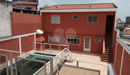 Casa à venda ou para alugar com 6 quartos, sendo 4 suítes, em Vila Campestre, São Paulo, SP