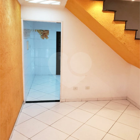 Sobrado à venda com 2 quartos em Jardim Santa Mena, Guarulhos, SP