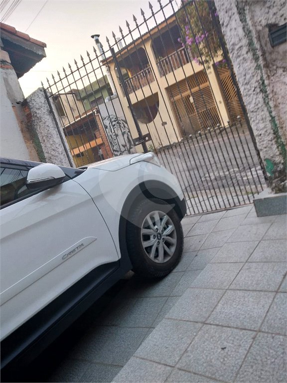 Casa à venda com 3 quartos, sendo 1 suíte, em Jardim Cris, São Paulo, SP