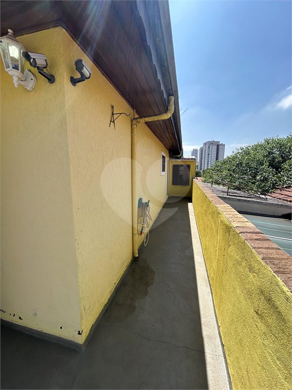 Sobrado à venda com 3 quartos em Jardim Santo Antoninho, São Paulo, SP
