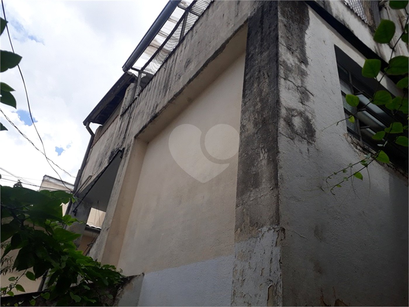 Casa à venda com 3 quartos, sendo 1 suíte,  em Santana, São Paulo, SP
