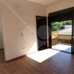 Casa à venda com 4 suítes no condomínio Figueira Garden, Atibaia - SP