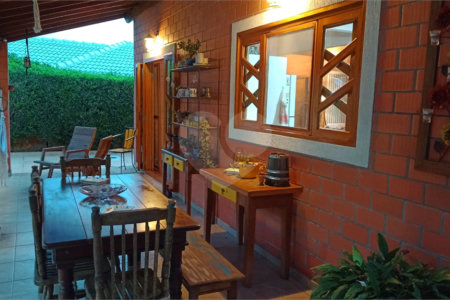 Casa à venda ou para alugar com 3 quartos, sendo 1 suíte, no condomínio Paysage Noble, Vargem Grande Paulista - SP