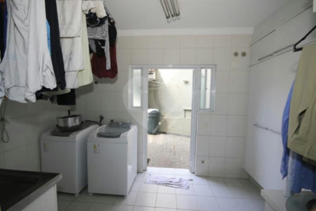 Casa à venda com 3 quartos, sendo 2 suítes,  em Vila Tramontano, São Paulo, SP