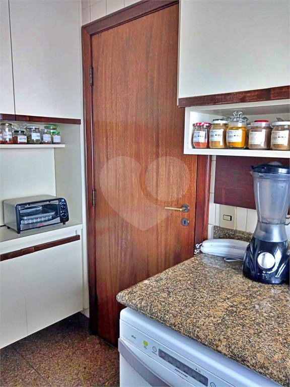 Apartamento à venda com 4 quartos, sendo 3 suítes, em Indianópolis, São Paulo, SP