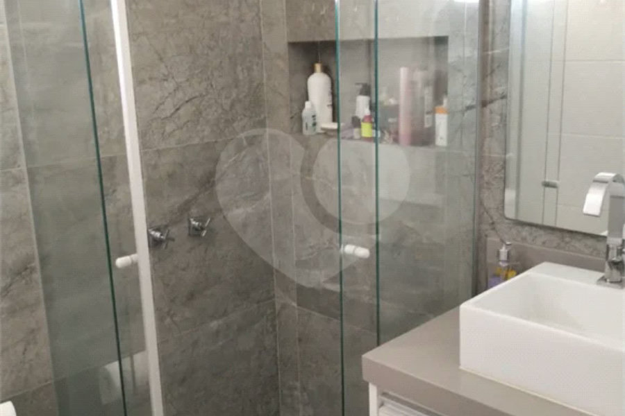 Apartamento à venda com 3 quartos, sendo 1 suíte, em Vila Guilherme, São Paulo, SP