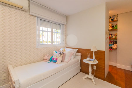 Apartamento à venda com 3 suítes em Alto da Boa Vista, São Paulo, SP