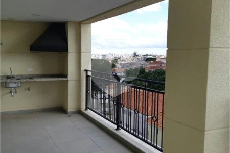 Apartamento à venda com 3 quartos, sendo 1 suíte, em Vila Paulicéia, São Paulo, SP
