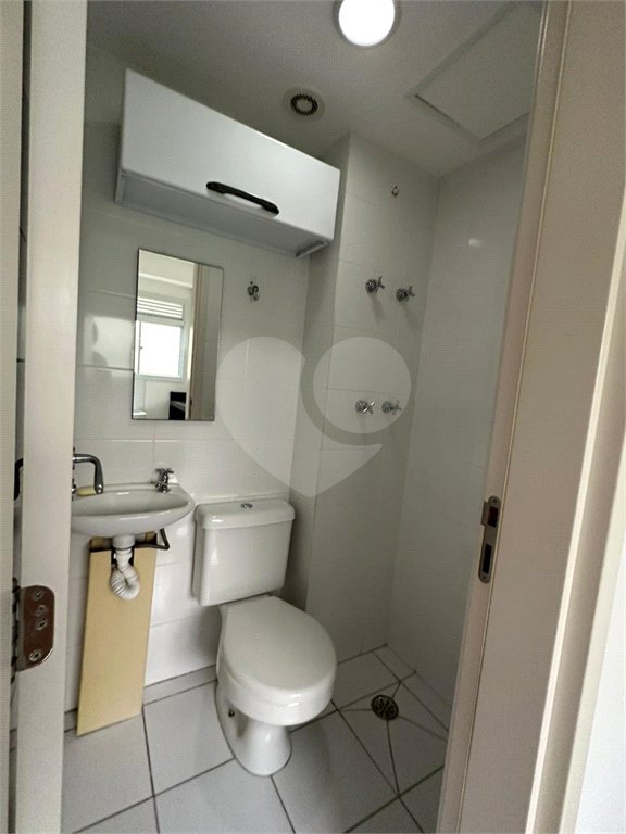 Apartamento à venda com 3 quartos, sendo 1 suíte, em Lar São Paulo, São Paulo, SP