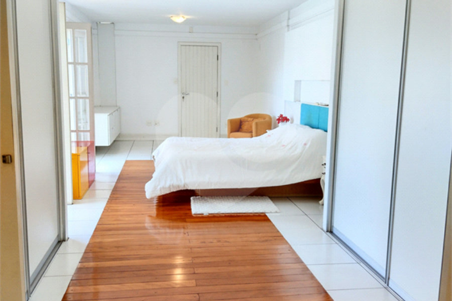 Sobrado à venda com 3 quartos, sendo 1 suíte,  em Jardim São Paulo(zona Norte), São Paulo, SP