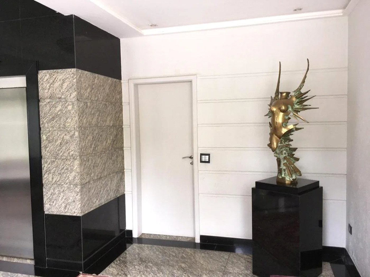 Apartamento à venda com 4 quartos, sendo 2 suítes, em Vila Andrade, São Paulo, SP