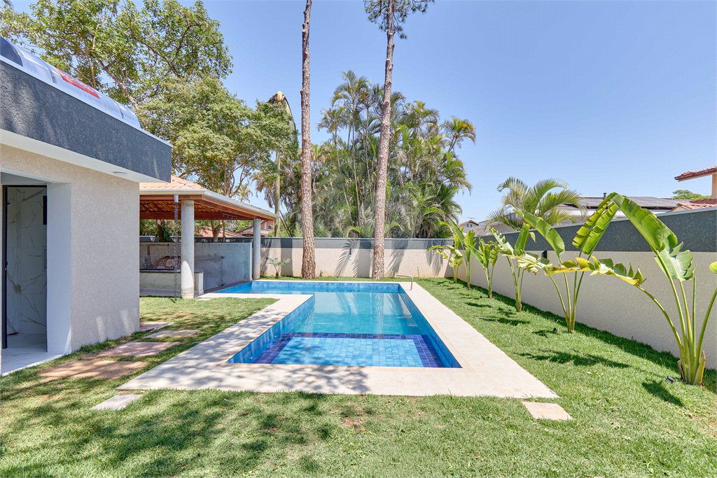 Casa Térrea à venda com 4 quartos, sendo 3 suítes, em Jardim Prudência, São Paulo, SP