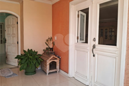 Casa à venda com 4 quartos, sendo 2 suítes, em Vila Indiana, São Paulo, SP