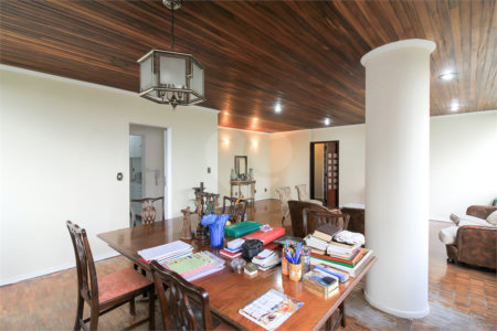 Apartamento à venda com 3 quartos, sendo 1 suíte, em Jardim Paulista, São Paulo, SP