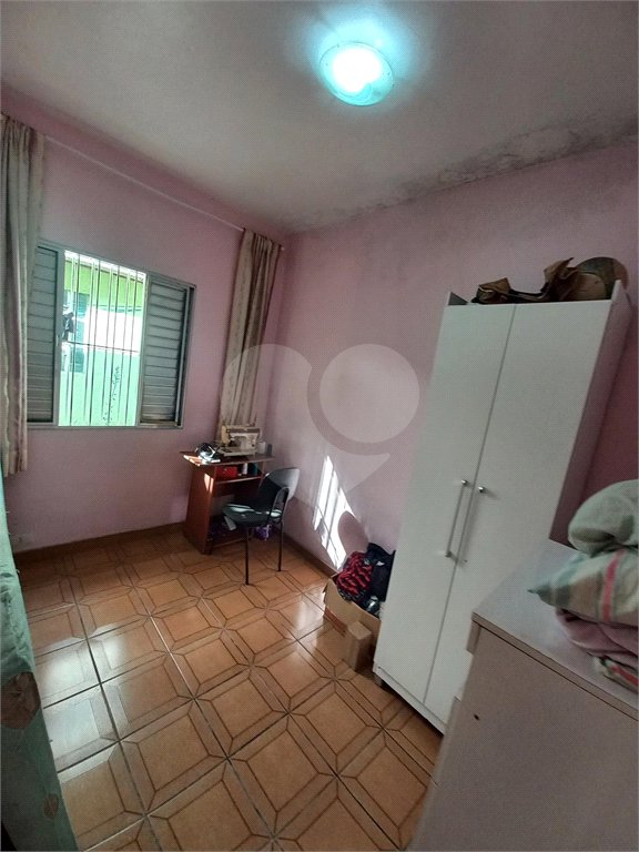 Casa Térrea à venda com 3 quartos em Jardim Maria Virginia, São Paulo, SP