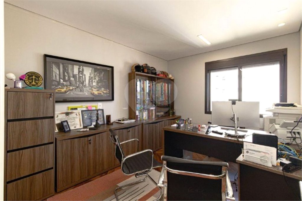 Apartamento à venda com 3 suítes em Jardim Parque Morumbi, São Paulo, SP