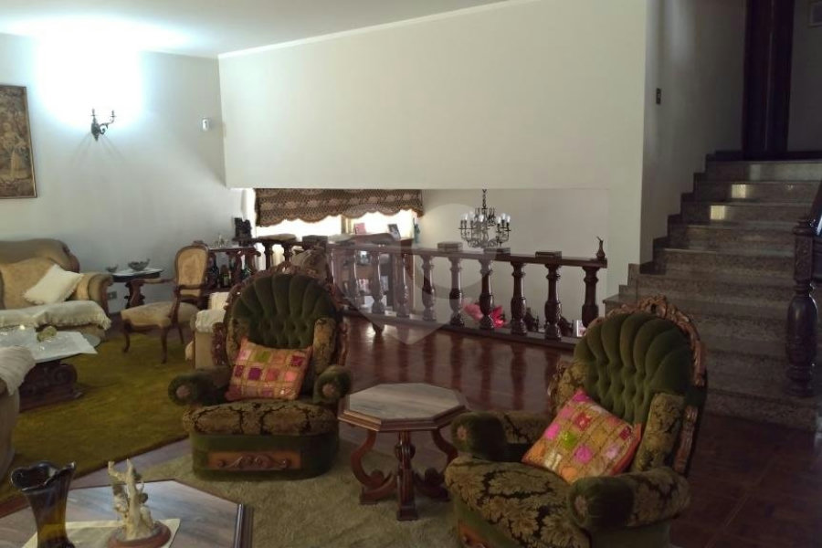 Casa à venda ou para alugar com 4 quartos, sendo 1 suíte, em Vila Paulicéia, São Paulo, SP