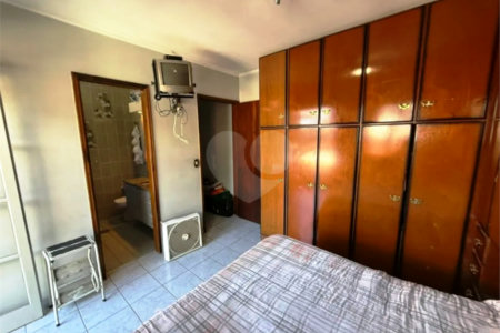 Sobrado à venda com 3 quartos, sendo 1 suíte, em Campo Grande, São Paulo, SP