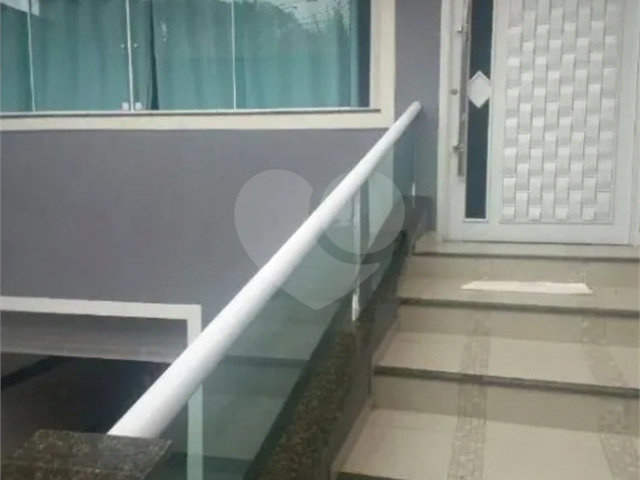 Sobrado à venda com 3 quartos, sendo 2 suítes,  em Jardim Cidade Pirituba, São Paulo, SP