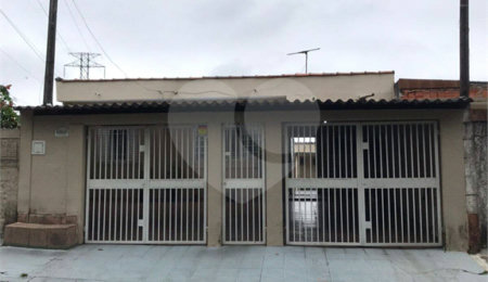 Casa à venda com 2 quartos em Jardim Ivonete, Poá, SP