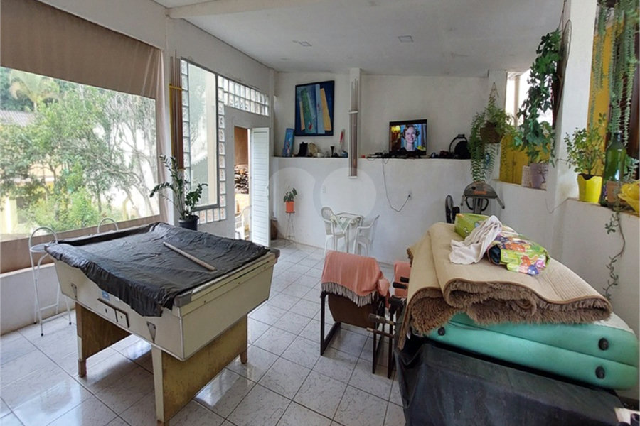Casa à venda com 3 quartos, sendo 1 suíte, em Pirucaia, Mairiporã, SP