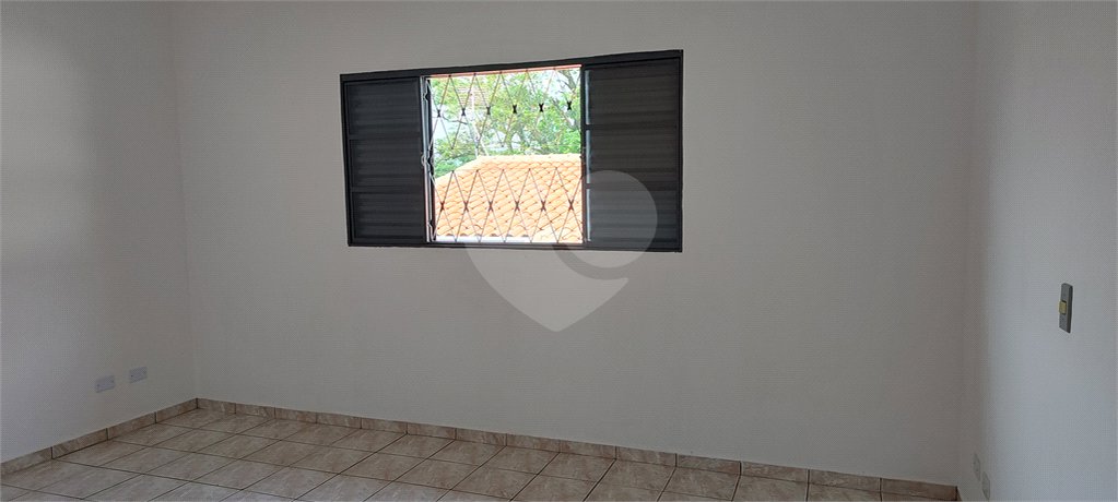 Sobrado à venda com 3 quartos, sendo 1 suíte, em Ressaca, Atibaia, SP