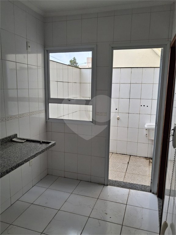 Casa à venda com 2 suítes no condomínio Residencial Vila de Motalegre, São Paulo - SP