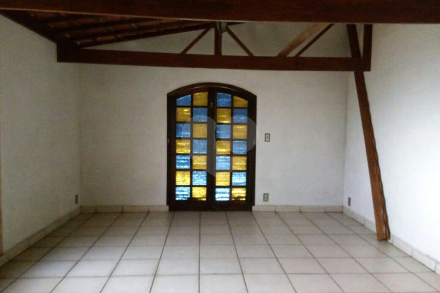 Sobrado à venda com 4 quartos em Jardim Ana Maria, Santo André, SP