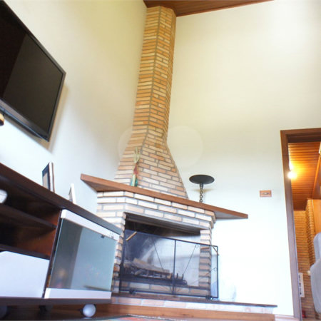 Casa à venda com 4 quartos, sendo 1 suíte,  em Vila Suissa, Mogi das Cruzes, SP