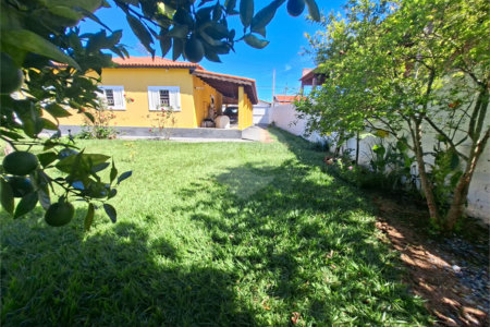 Casa à venda com 3 quartos, sendo 1 suíte,  em Tatetú, Alambari, SP