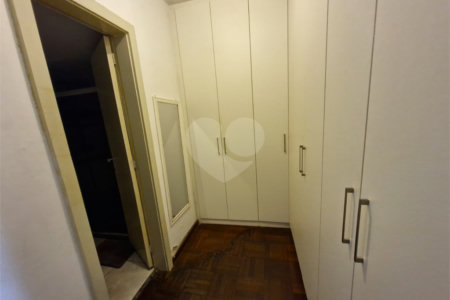 Apartamento à venda com 4 quartos, sendo 1 suíte, em Tijuca, Rio de Janeiro, RJ