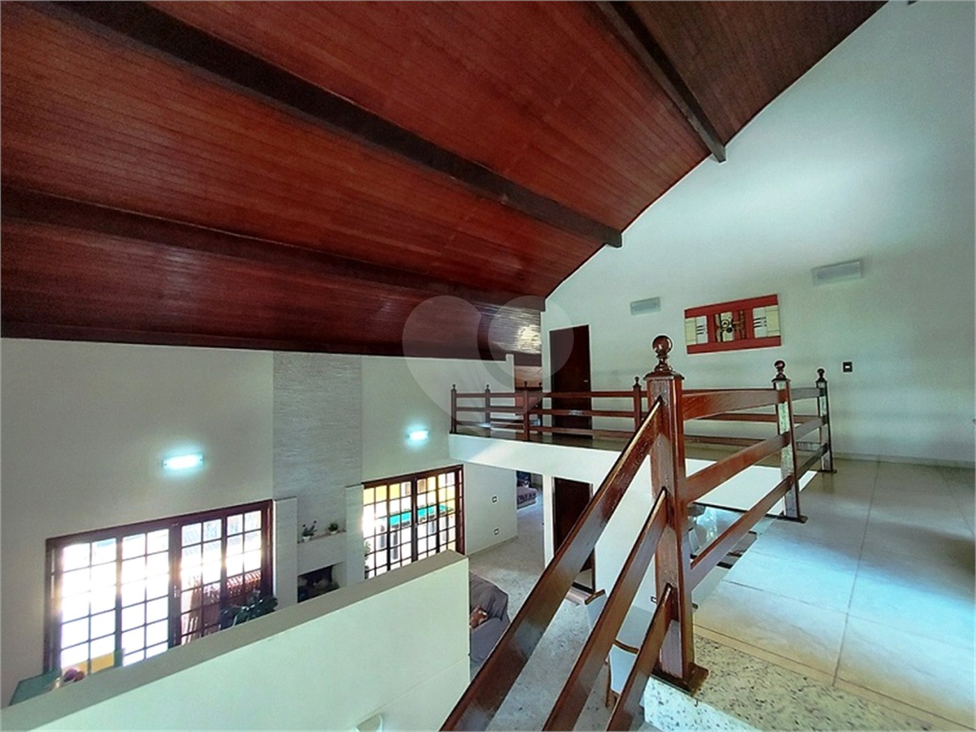 Casa à venda com 5 suítes em Canguera, São Roque, SP