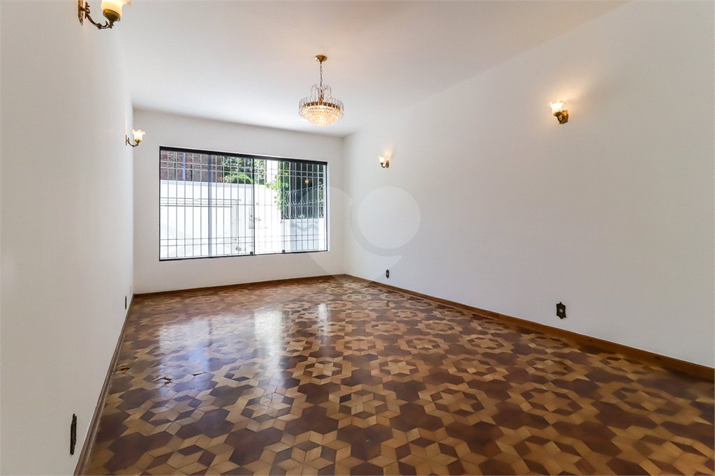 Casa à venda com 3 quartos, sendo 1 suíte,  em Brooklin Paulista, São Paulo, SP