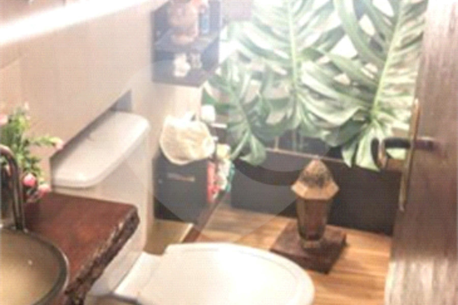 Sobrado à venda com 3 quartos, sendo 1 suíte, em Tremembé, São Paulo, SP