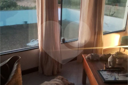 Casa à venda com 5 quartos, sendo 2 suítes, em Long Beach (tamoios), Cabo Frio, RJ