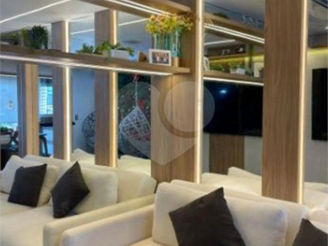 Apartamento à venda com 3 quartos, sendo 1 suíte,  em Vila Guilherme, São Paulo, SP