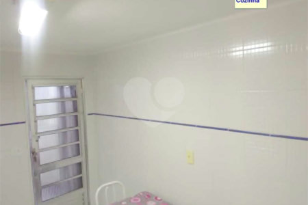 Casa à venda com 2 quartos, sendo 1 suíte, em Vila Dom Pedro I, São Paulo, SP