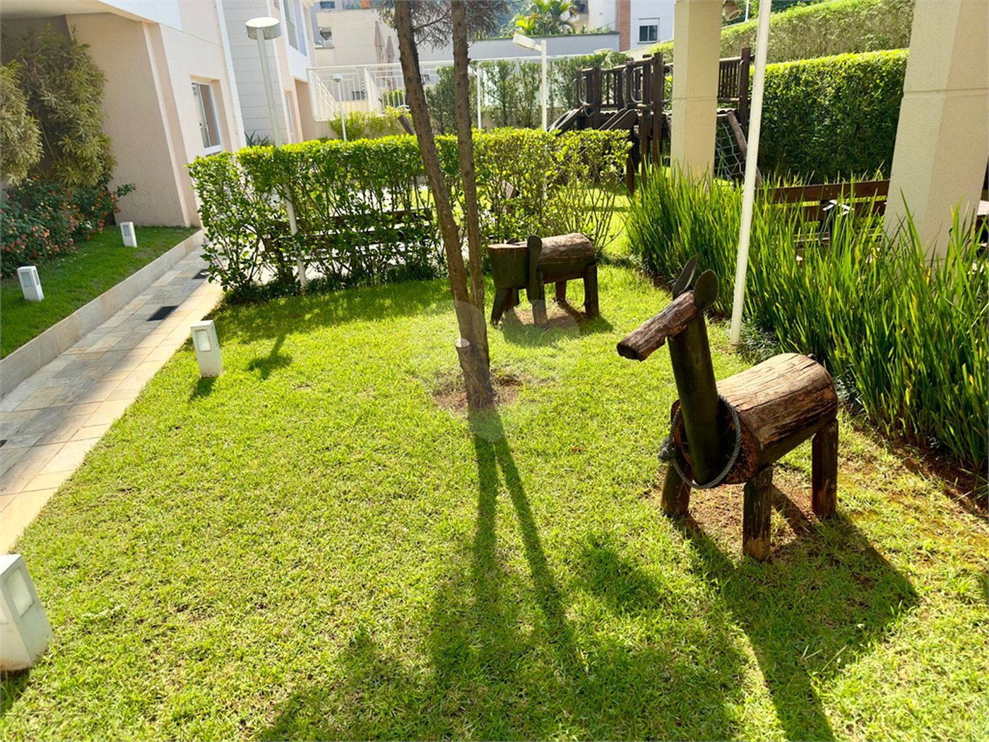 Apartamento à venda com 2 suítes em Jardim Ampliação, São Paulo, SP