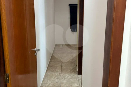 Sobrado à venda ou para alugar com 3 suítes em Vila Sônia, São Paulo, SP