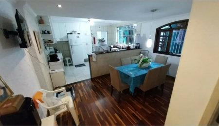 Sobrado à venda com 4 quartos, sendo 1 suíte,  em Vila Prel, São Paulo, SP