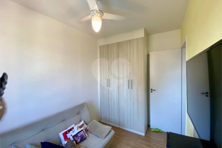 Apartamento à venda com 3 quartos, sendo 1 suíte,  em Saúde, São Paulo, SP