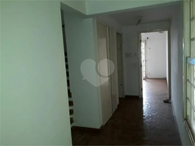 Sobrado à venda com 4 suítes em Santana, São Paulo, SP